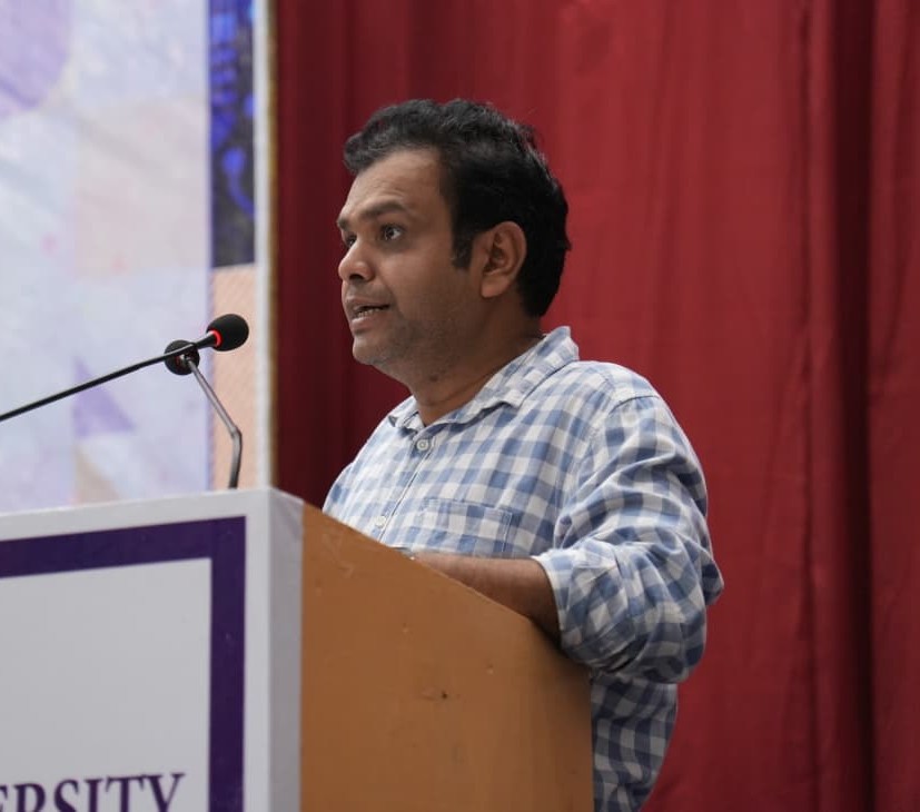 Dr. Raghvendra Kumar